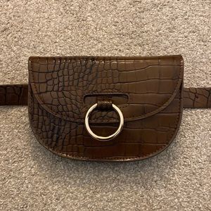H&M Brown Croc Faux Leather Belt Bag Size Small
